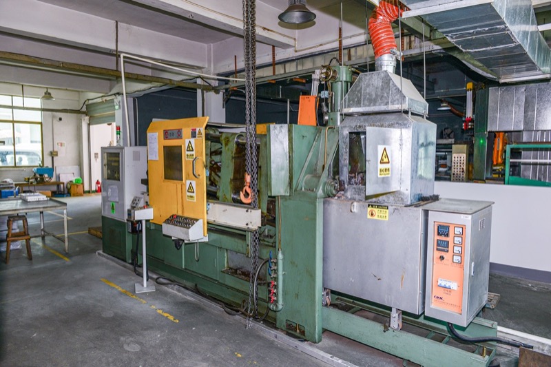 LK Zinc Die Casting Machine